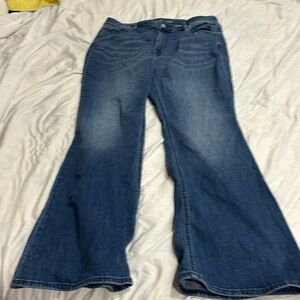 Old Navy Women’s flare jeans size 14